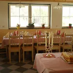 בית הארחה Gasthof-pension Strassreith וורפנוונג