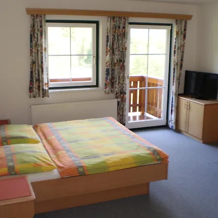 Gasthof-pension Strassreith Penzion 3*